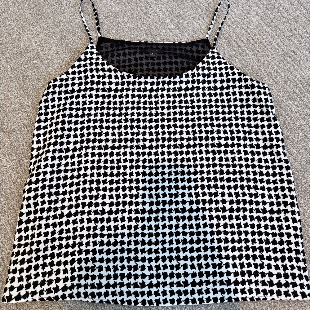 Ann Taylor Black and White Patterned Camisole